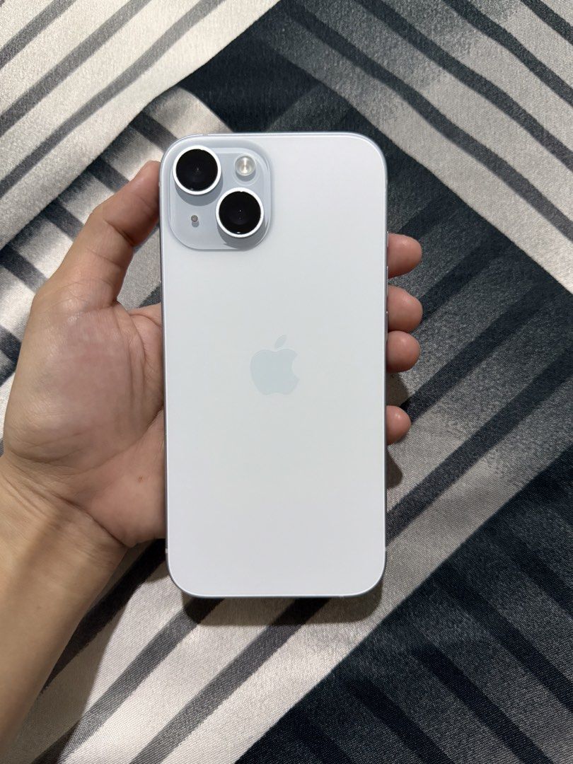 Selling: Iphone 15 256 | 83 batt h (Category: iPhone 15 Series) located in Morong. Submitted by joannnanavales (Listing ID 1452865553, Image 1). Description: FOR SALE: IPHONE 15 256gb 🔋83% Battery Health 💎 Makinis ✨ With 8PCS Case 🗝️ Factory Unlocked 🌟 No issue 🔹RFS: Upgraded..