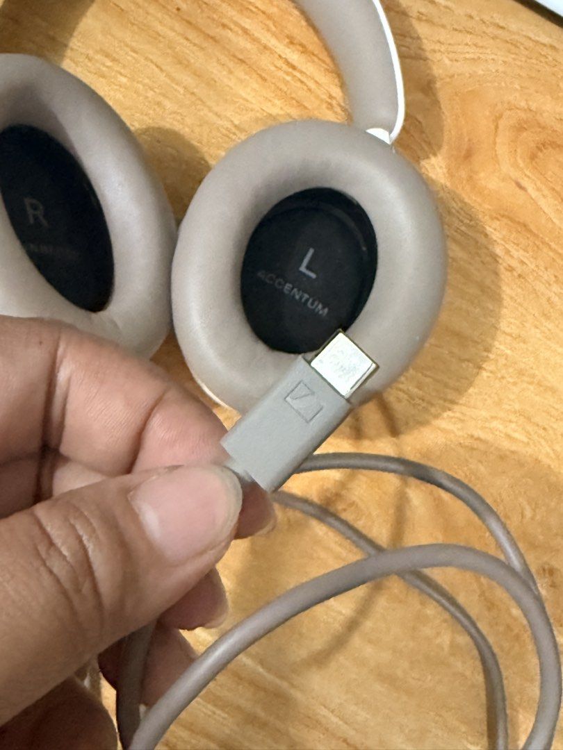 Sennheiser ACCENTUM Wireless Headphones with Case (Category: Headphones & Headsets) located in Manila. Submitted by liezl4331 (Listing ID 1450649767, Image 3). Description: For Sale: Sennheiser Accentum Wireless (Cream/White) • 100% Working • Original • Excellent sound quality with ANC • Complete with original charging wire • Free Case *Rarely used. Selling because I prefer earbuds/in-ear earphones. Price: ₱4500 (Negotiable) Location: Cainta Meet