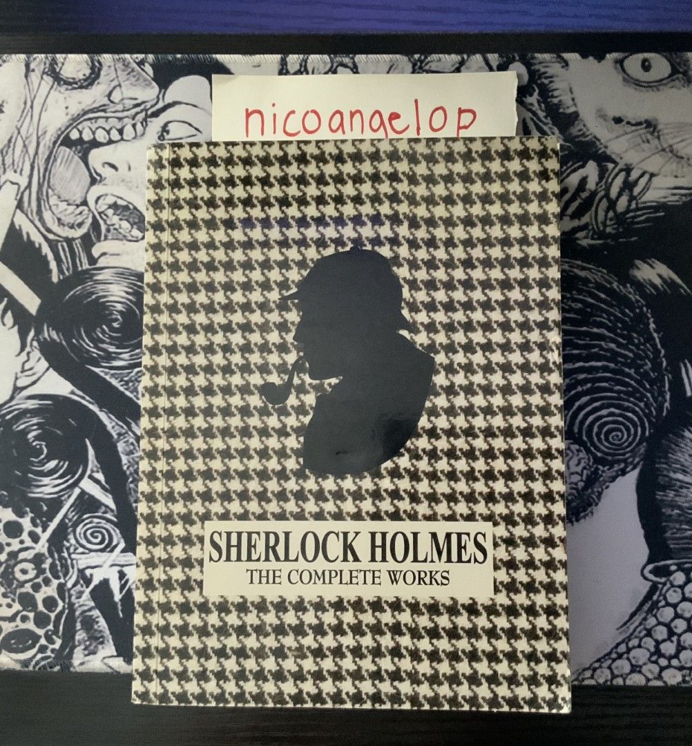 Sherlock Holmes The Complete Works (Category: Storybooks) located in Tacloban City. Submitted by nicoangelop (Listing ID 1452790869, Image 1). Description: Decluttering.