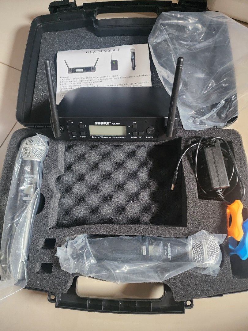 Shure GLXD4 Wireless Microphone System (95% Smooth) (Category: Microphones) located in Muntinlupa City. Submitted by gab1001 (Listing ID 1452723248, Image 2). Description: Shure GLXD4 Wireless Microphone System in excellent condition. 100% fully operational. Perfect for gigs, events, church services, or KTV setups. Product Condition: •Cosmetics: 95% smooth (very minor cosmetic scratches from normal use, no dents) •Functionality: 100% working cond