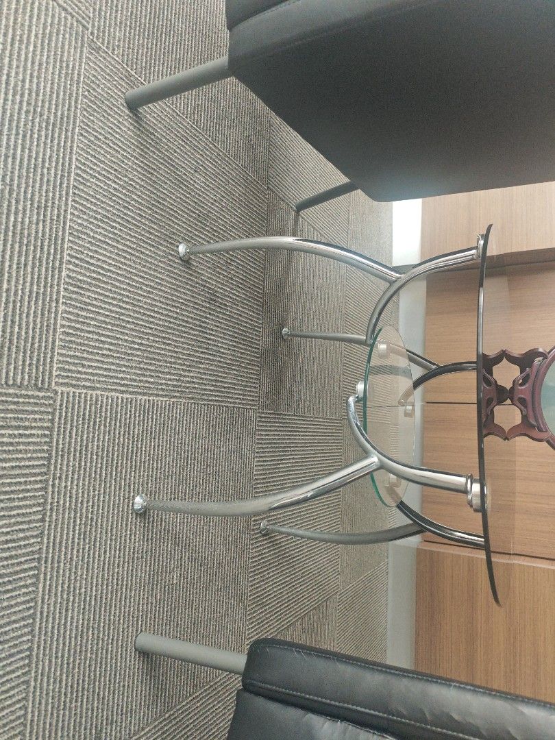 Side Table (Category: Tables & Sets) located in Singapore. Submitted by delephant (Listing ID 1452718268, Image 3). Description: CONDITION AS SHOWN.
