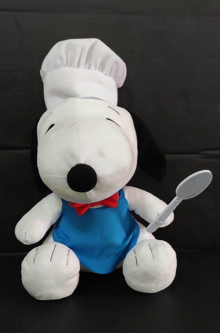 Snoopy Large Plush Toy - Cooking Apron Chef Snoopy (Category: Plushies & Soft Toys) located in Cavite. Submitted by dextermanalo28 (Listing ID 1452769777, Image 3). Description: Snoopy Large Plush Toy - Cooking Apron Chef Snoopy HEIGHT 36 CM with Tag.