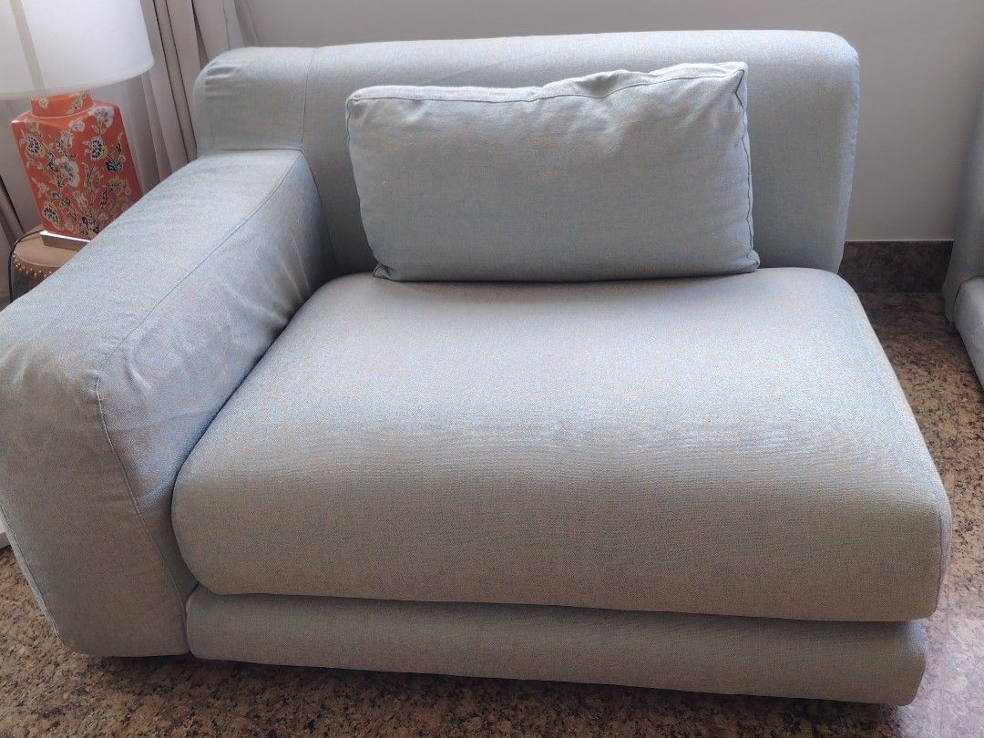 Sofa set (Category: Sofas) located in Singapore. Submitted by ren019_621 (Listing ID 1452699264, Image 3). Description: 3 + 2 seater modular unit. Can we used in single blocks. Original purchase from an Italian sofa dealer at Boon Tat Liat. Well used but in good condition..