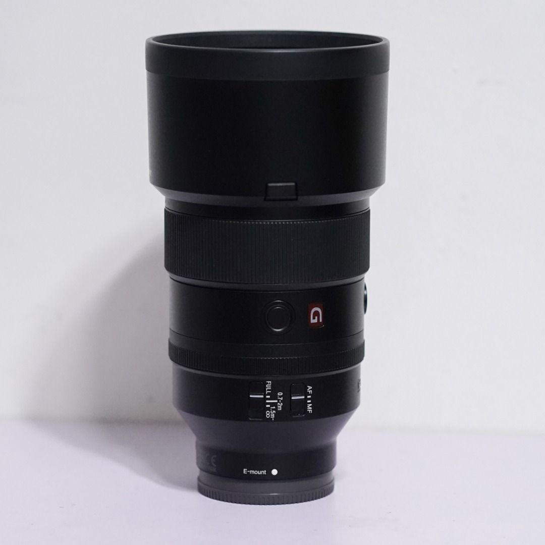 Sony 135mm f1.8 GM (Category: Lens & Kits) located in Malabon City. Submitted by camcart (Listing ID 1452794691, Image 3). Description: ◈ Sony 135mm f1.8 GM ➠ Inclusions: - Sony Front and Rear cap - Sony Pouch - Lens Hood - Lens Pouch with Sling attachment ✅ Physical Condition: 9.5/10 (Slightly used, in very good condition) ✅ Glass Condition : 9.2/10 (Has slight dust but doesn't affect output) ✅ Functionality : 10/10 (All Working) 💵 Price: 62,50