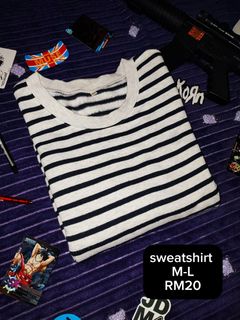 (Category: ) located in . Submitted by RM10_SWEATSHIRTHOODIE (Listing ID 1452741833, Image 1). Description: .