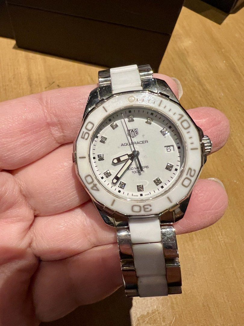 TAG HEUER Aquaracer Lady (Category: Luxury Watches) located in Quezon City. Submitted by yassismom (Listing ID 1452791069, Image 2). Description: 9/10 condition, good as new 31mm case size, Mother of Pearl Dial with box, warranty card, manual Sapphire Crystal, scratch resistant classy and elegant yet can be sporty bought for 100K+ decluttering preloved sells for 75K+ selling for only 60K!🔥🔥.