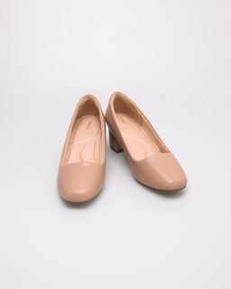 (Category: ) located in . Submitted by w3nncloset (Listing ID 1452834799, Image 1). Description: .