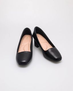 (Category: ) located in . Submitted by w3nncloset (Listing ID 1452835138, Image 1). Description: .