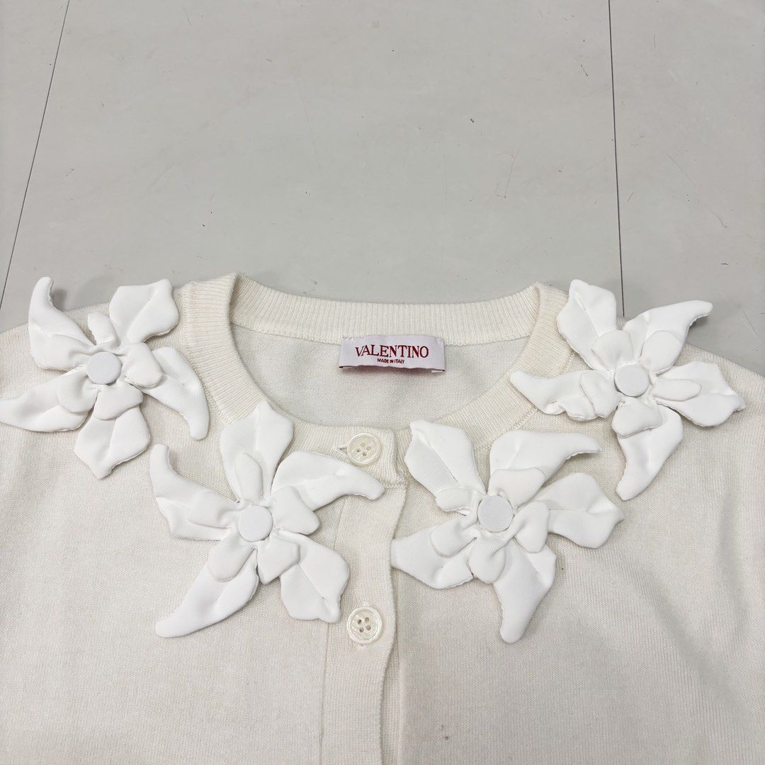 Valentino Knitted Top (Category: Blouses) located in Makati City. Submitted by bzspr (Listing ID 1452722253, Image 2). Description: Valentino Knitted Top Length 19.5 inches Width 17.5 inches.