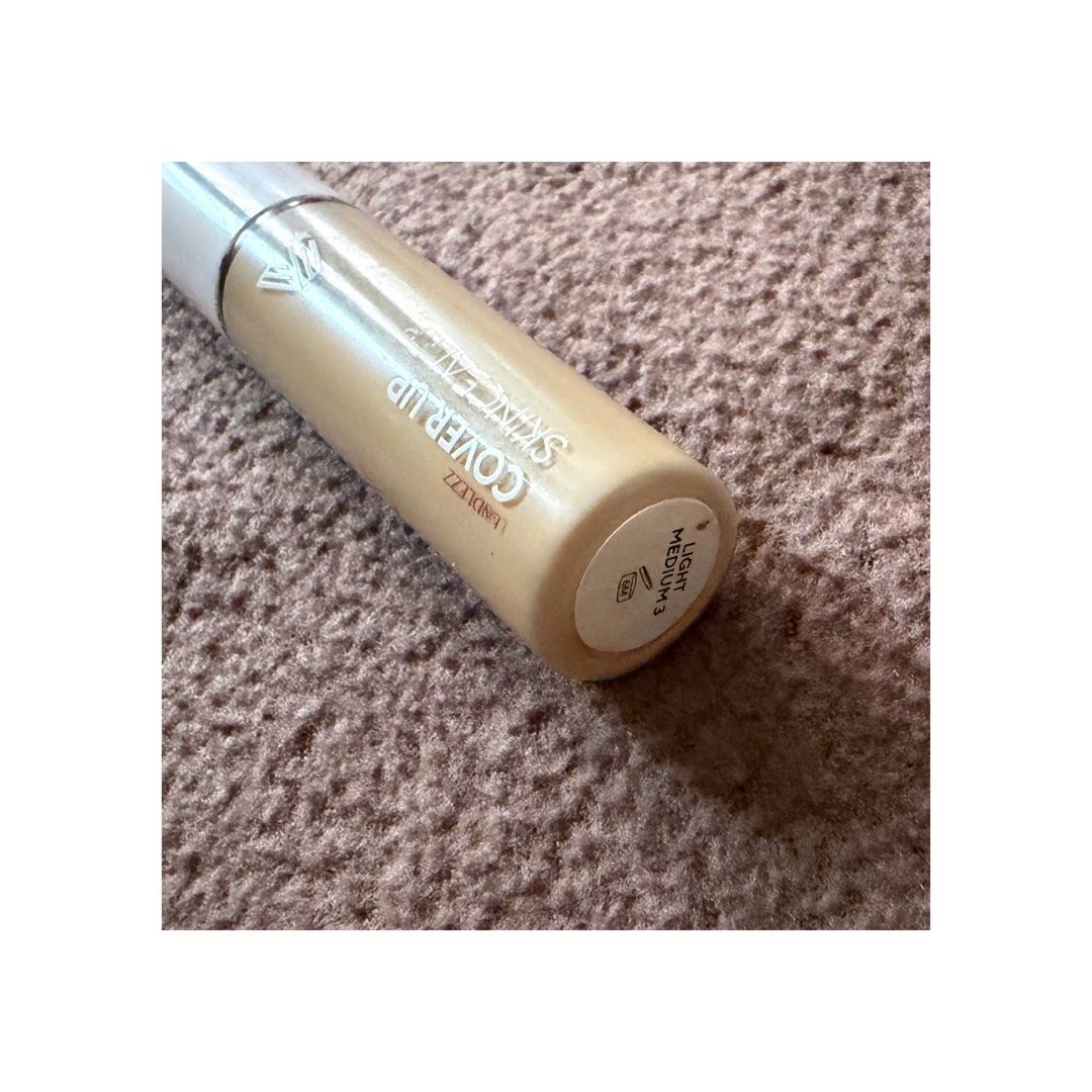 Vice Cosmetics Skincealer - Light Medium 3 (Category: Makeup) located in Las Pinas. Submitted by zen.finds (Listing ID 1452720945, Image 2). Description: - Shade: Light Medium 3 - High coverage for blemishes and dark circles - Easy to blend formula - Compact size, perfect for travel - Achieve a flawless look - Perf for everyday use - Contains around 40% of the product - Fixed price!.
