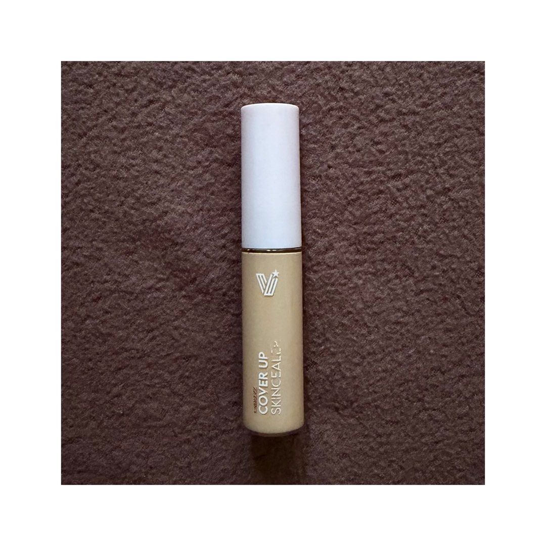 Vice Cosmetics Skincealer - Light Medium 3 (Category: Makeup) located in Las Pinas. Submitted by zen.finds (Listing ID 1452720945, Image 1). Description: - Shade: Light Medium 3 - High coverage for blemishes and dark circles - Easy to blend formula - Compact size, perfect for travel - Achieve a flawless look - Perf for everyday use - Contains around 40% of the product - Fixed price!.