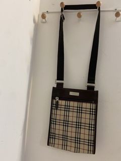 （分類：）位於 。 由 elara11 提交（商品編號 1452850912，圖片 1）。簡介： 。