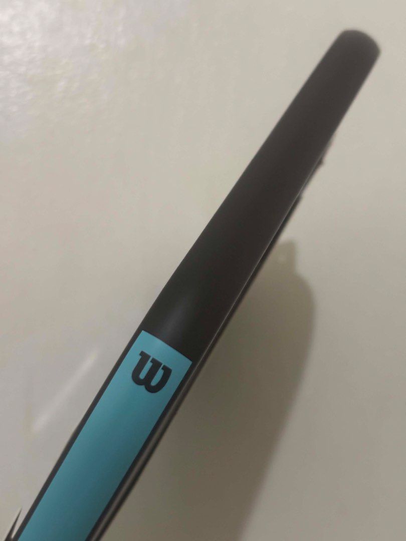 Wilson Cadence Edgeless 16 Pickleball Paddle (Category: Racket and Ball Sports) located in Quezon City. Submitted by chuck427 (Listing ID 1452713992, Image 3). Description: - Wilson Cadence Edgeless 16 Pickleball Paddle - Raw carbon surface for maximum spin - Designed for Control + Spin - USA Pickleball approved - Weight: 7.83 oz (222 g) - Dimensions: 8.25x15.75 in (21x40 cm) - Grip size: 4 1/4 in (11.9 cm) - Paddle thickness: 0.63 in (16 mm) - P