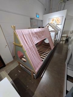 Bedframes, Divans, Bunk Beds and Daybeds Collection item 1