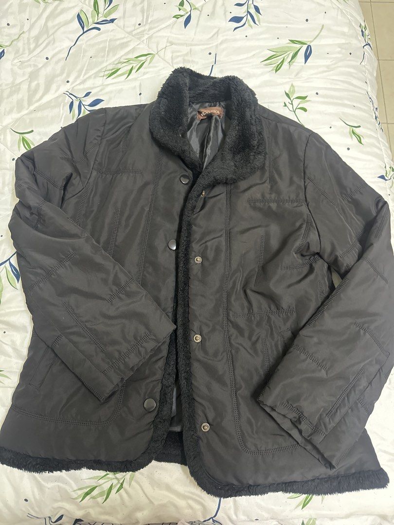 Winter Jacket (Category: Coats, Jackets and Outerwear) located in Kuala Lumpur. Submitted by lovedrynn (Listing ID 1452810631, Image 2). Description: Dried clean Pink - never worn Blue and black - wore once Each rm30 Fit s-m.