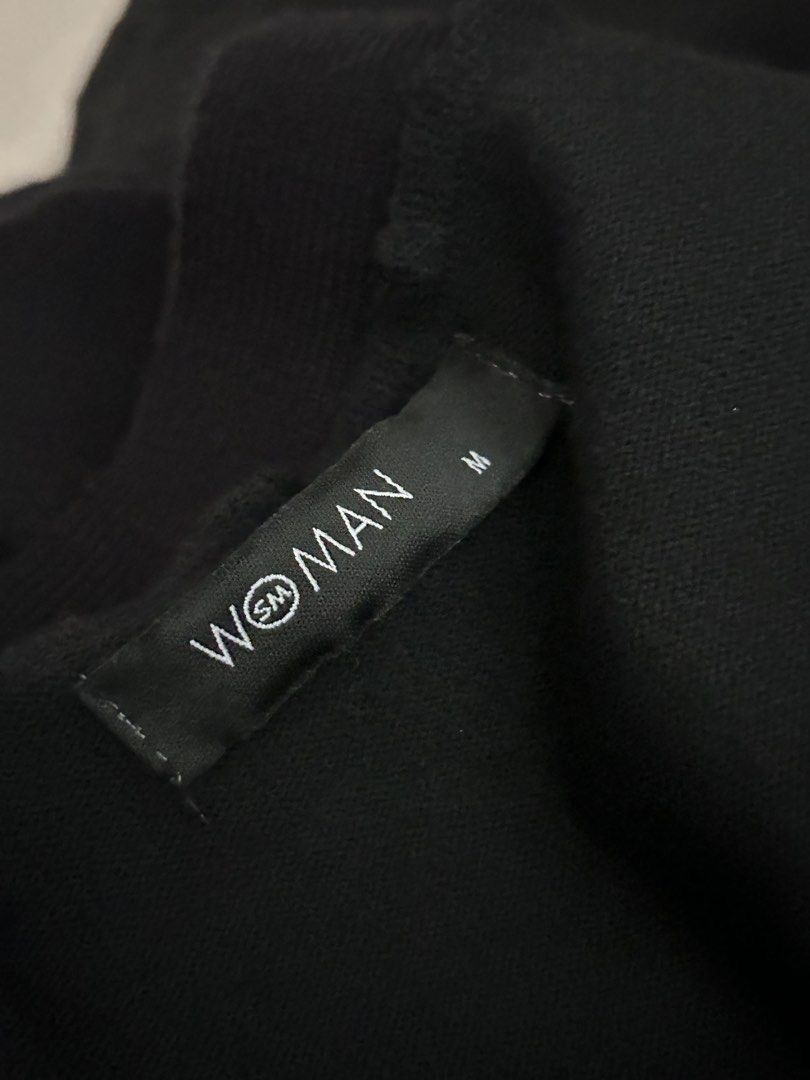 Woman Black Cardigan (Category: Others Tops) located in Manila. Submitted by 0844a636fcbbe31a73e1ff4334c7e3 (Listing ID 1452779881, Image 3). Description: PRICE NEGOTIABLE—JUST CLICK "MAKE OFFER"! 🪻 Looks better in person 🪻 Black Cardigan 🪻 Button details 🪻 Long sleeves 🪻 Unique design 🪻 Original Price: 999 🍀Location: Pasay Metro Manila 🍀Payment first policy (check shop reviews for legitimacy check🩵) 🪻Pay via GCash 🍀Product will only b