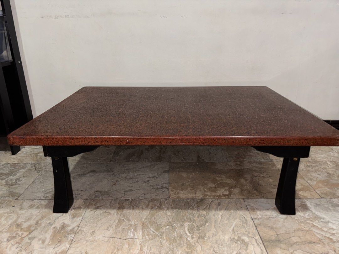 Wood Coffee Table (Category: Coffee & Tea Tableware) located in Manila. Submitted by wearuno (Listing ID 1452817572, Image 2). Description: 40x30.