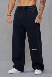 (Category: ) located in . Submitted by rethreadsactivewear (Listing ID 1452807374, Image 1). Description: .