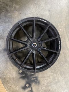 (Category: ) located in . Submitted by aws_tyre_rim (Listing ID 1310567740, Image 1). Description: .