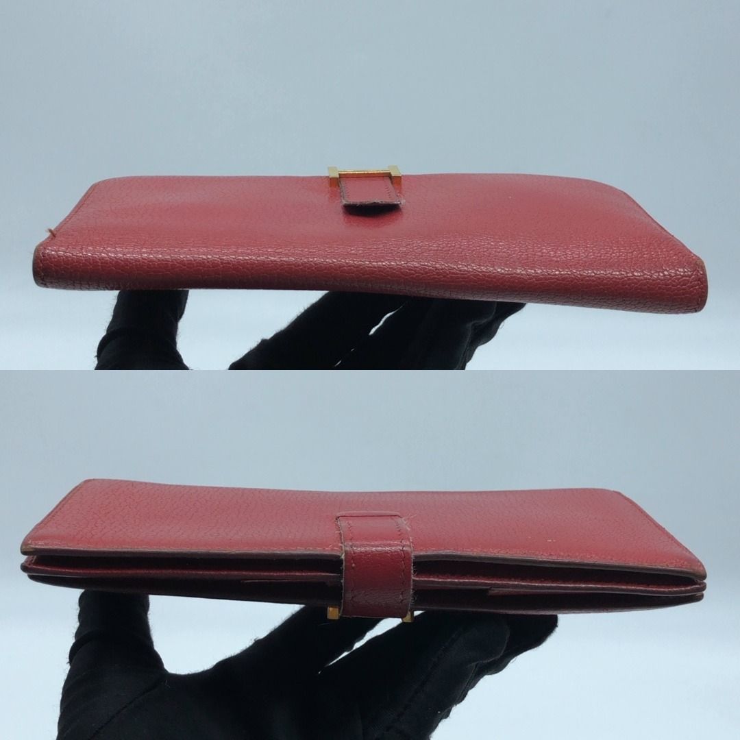 267007335 HERMES WALLET BÉARN 10 E SQUARE L (Category: Luxury Bags & Wallets) located in Taguig. Submitted by ecoring.ph (Listing ID 1452956584, Image 3). Description: ◆CONDITION: B- ◆DESCRIPTIONS: (Other defects/info:) ◆CONDITION: B- ◆DESCRIPTIONS: (Other defects/info:) OUTER: The body of the wallet has scratches, scuffing, stains, and dirt marks, along with wrinkles, deformation, and press marks and shows signs of used. The edges of the wallet 