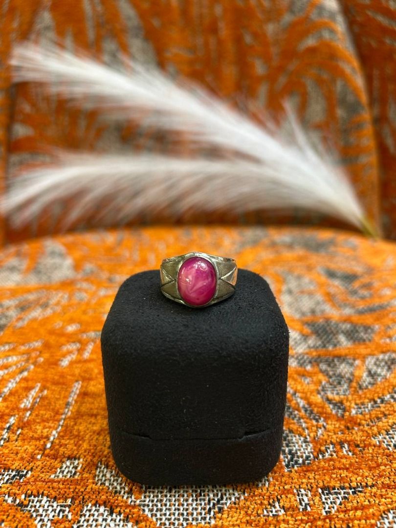 925 SILVER RING EC00167SR (Category: Accessories) located in Kuala Lumpur. Submitted by shameclaira (Listing ID 1452981205, Image 2). Description: 925 SILVER RING EC00167SR RM: 4,000.00 STYLE: RING WEIGHT: 8.67GM SIZE: 18HK METAL TYPE: 925 DIAMOND: GEMSTONES GENDER: MAN CONDITION: 9/10 WHAT'S IN THE PACKAGE: ECLAIRA OFFICIAL RECEIPT, PAPER BAG X1, JEWELLERY BOX X1 📞 Contact Us via: https://wapp.my/601155555822 For the latest updates, please visi