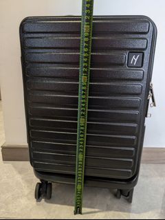 （分類：）位於 。 由 stephenvoyage 提交（商品編號 1452972309，圖片 1）。簡介： 。