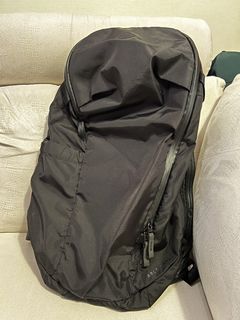 （分類：）位於 。 由 m3tty 提交（商品編號 1452975050，圖片 1）。簡介： 。
