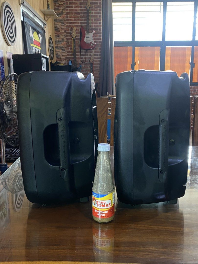 Active speaker pair (Category: Soundbars, Speakers & Amplifiers) located in Pasig City. Submitted by benchanmd (Listing ID 1452964766, Image 2). Description: 180W RMS / 360W Peak 119dB Max SPL 70Hz - 20kHz frequency response Custom Heavy duty moisture-proof 8” LF driver Proprietary 90° × 60º Elliptical Wave Guide Horn design High-end Titanium HF Compression Driver Tough, yet lightweight Polypropylene molded cabinet with rubber padded handles Mult