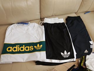 （分類：）位於 。 由 lam2010 提交（商品編號 1453033339，圖片 1）。簡介： 。