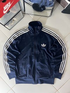 (Category: ) located in . Submitted by metromnlwear (Listing ID 1452895414, Image 1). Description: .