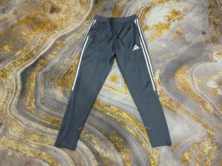 (Category: ) located in . Submitted by gerobok_store (Listing ID 1453041578, Image 1). Description: .