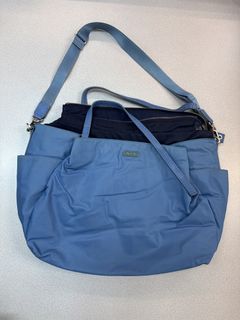 （分類：）位於 。 由 crazyshopping_2021 提交（商品編號 1452892691，圖片 1）。簡介： 。