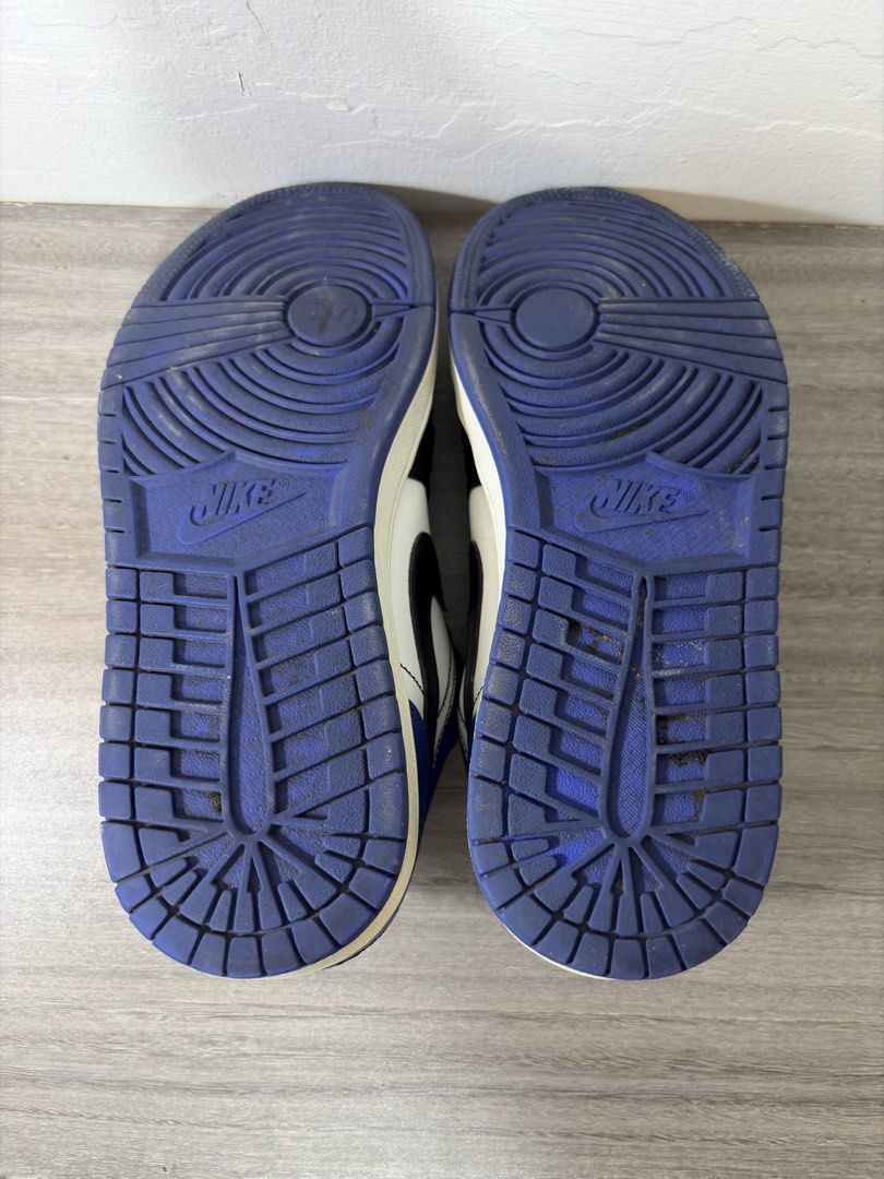 Air Jordan Low Royal Blue (no box) (Category: Sneakers) located in San Fernando. Submitted by jdtyy (Listing ID 1453012718, Image 2). Description: no issues kailangan lang talaga siya ilinis (di na kasi nagagamit) no box kasi cannot bring back from the U.S sfc la union.