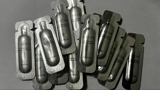 （分類：）位於 。 由 sharon_bigo 提交（商品編號 1452980478，圖片 1）。簡介： 。