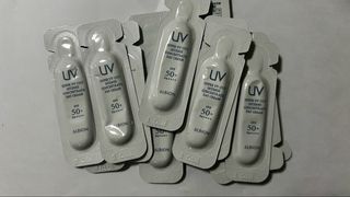 （分類：）位於 。 由 sharon_bigo 提交（商品編號 1452979852，圖片 1）。簡介： 。