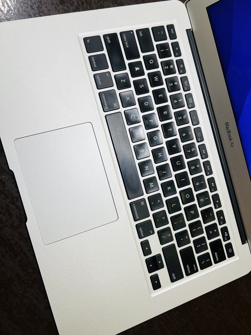 PRICE DROP! Apple MacBook Air 13-inch (2017) - Intel Core i5 (Category: Laptops & Notebooks) located in Angeles City. Submitted by janelleler28024 (Listing ID 1452898959, Image 3). Description: - MacBook Air 13-inch (2017) - Runs on macOS Monterey - Intel Core i5 Processor - 8GB RAM - 128GB Storage - Ideal for everyday tasks - Serial Number: FVFDMB0WJ1WK ❗️Original charger still working but sometimes, naglo-lose. (I still use it) but this package