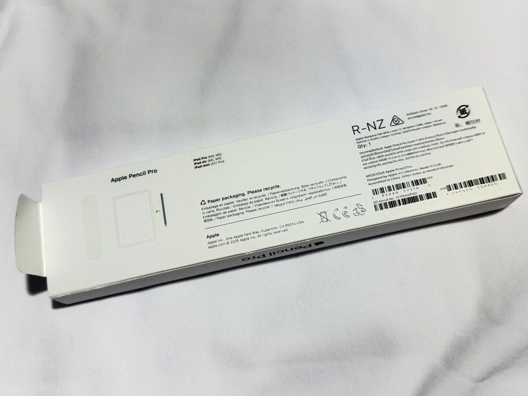 Apple Pencil Pro (Category: Other Mobile & Gadget Accessories) located in Quezon City. Submitted by jingkeelou (Listing ID 1452904302, Image 2). Description: - Original Apple Pencil Pro - Comes in original packaging - Works with compatible iPads: > iPad Pro (M4, M5) > iPad Air (M2, M3) > iPad Mini (A17 Pro) Reason for selling: Not compatible with my ipad, wrong version purchased. Box opened but item was never used. Stored after checking. Last pri