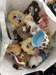 (Category: ) located in . Submitted by iloveredpandas (Listing ID 1452955920, Image 1). Description: .