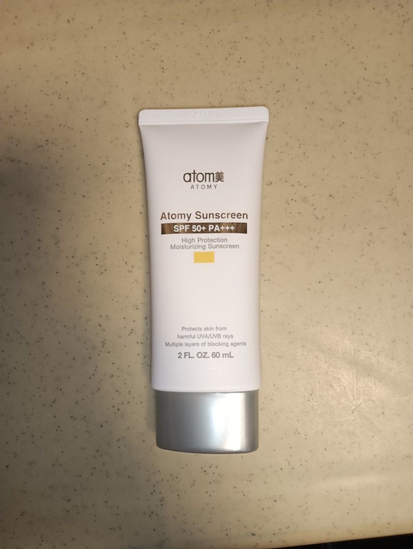 Atomy Sunscreen SPF 50+ PA+++ High Protection Moisturizing Sunscreen (Category: Face Care) located in Rosales. Submitted by princessalfruto (Listing ID 1452977898, Image 2). Description: - Authentic and Brand New - Atomy Sunscreen SPF 50+ PA+++ - High Protection & Moisturizing - Size: 2 FL. OZ. / 60 mL MOP: Gcash MOD: J&T, LBC, Flash .