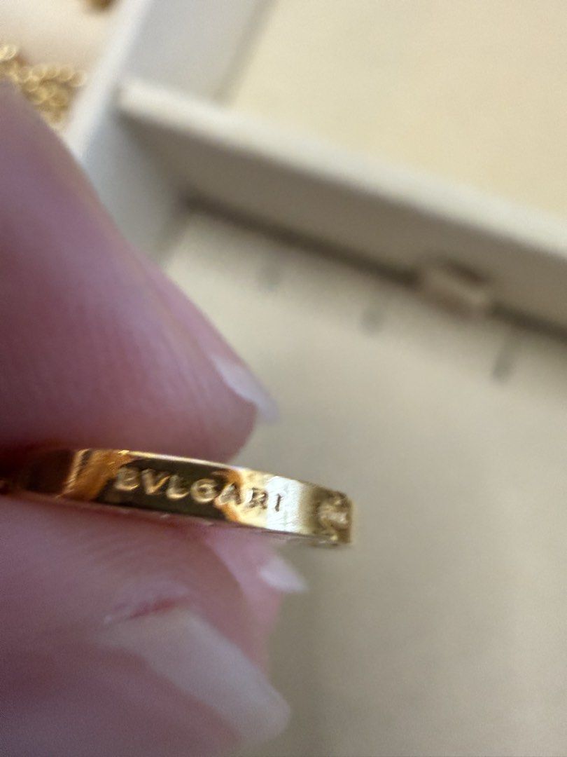 Auth Bvlgari Onyx Pendant (Category: Necklaces) located in Makati City. Submitted by aurummaison (Listing ID 1452944370, Image 3). Description: 3.8 grams.