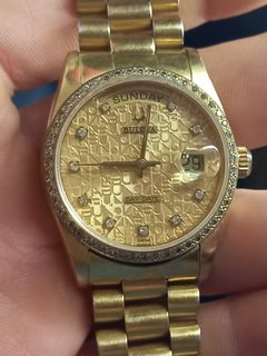 (Category: ) located in . Submitted by sellingclearingstuff (Listing ID 1452895361, Image 1). Description: .