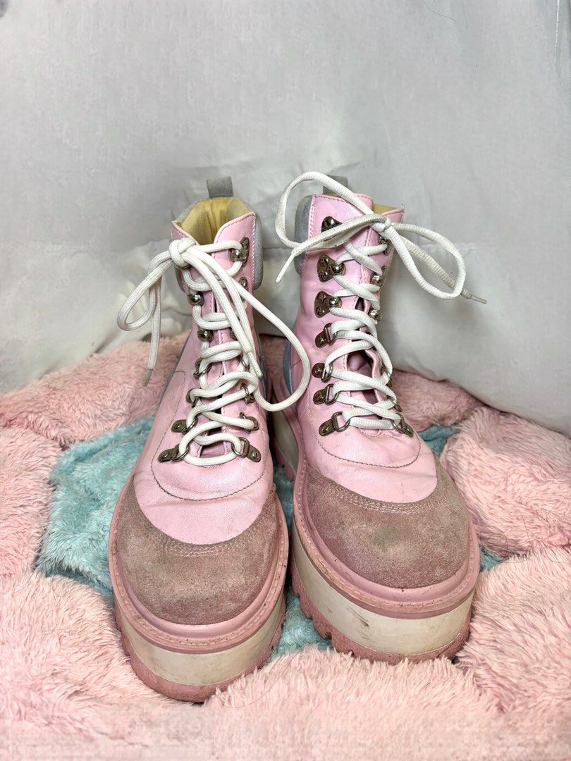 Authentic Koi Footwear Hydra Matrix Kawaii Platform Boots (Category: Boots) located in Manila. Submitted by retrocancer (Listing ID 1452948509, Image 3). Description: Authentic Koi Footwear Hydra Matrix Kawaii Platform Boots US SIZE 6 slightly nego, shoes was personally owned and bought for 5k! issue: no damage, just needs cleaning! 📍 Baguio City .