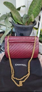 (Category: ) located in . Submitted by domingthriftclothes (Listing ID 1453013862, Image 1). Description: .