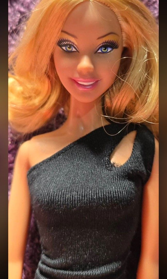 Barbie Basic Black Carnival (Category: Kids Toys) located in Meycauayan. Submitted by martinezmanika (Listing ID 1452921036, Image 1). Description: .