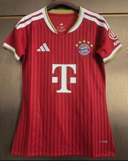 (Category: ) located in . Submitted by msia_football_jersey (Listing ID 1453016954, Image 1). Description: .