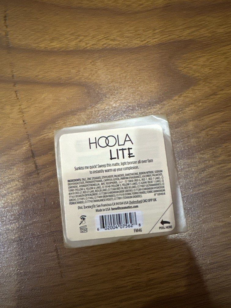 Benefit Hoola Lite Benefit Bronzer (Category: Makeup) located in Manila. Submitted by sellingjoitems (Listing ID 1452945029, Image 2). Description: LAST PRICE!!! PLEASE DON’T ASK WHAT THE LAST PRICE IS. THIS IS THE LAST PRICE!!!!! Rfs: I got this as a gift and never used it because I don’t use bronzer. It’s been sitting in my drawer for a while, even the brush still has plastic on it. Last price because it’s not used .