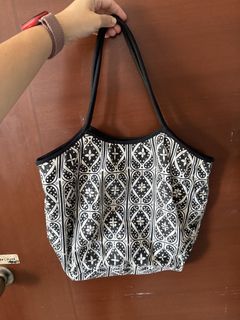 (Category: ) located in . Submitted by bigclearancesale (Listing ID 1452903477, Image 1). Description: .