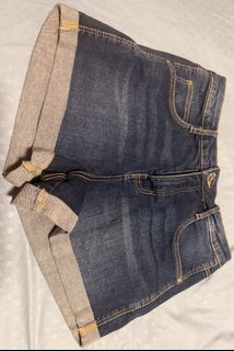 (Category: ) located in . Submitted by et1333 (Listing ID 1452980739, Image 1). Description: .
