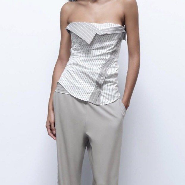 BNWOT ZARA Pinstripe Strapless Top (Category: Sleeveless) located in Quezon City. Submitted by ndrmkl (Listing ID 1453007040, Image 2). Description: - Brand new without tags! Fit once but never worn out - Unique white and gray pinstripe top - With side zipper - Sold out in-store and online! - Originally bought at around 2k Zara bershka mango stradivarius strapless tube corset top striped chic neutral .