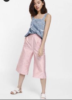 (Category: ) located in . Submitted by shopthemoon (Listing ID 1452999782, Image 1). Description: .